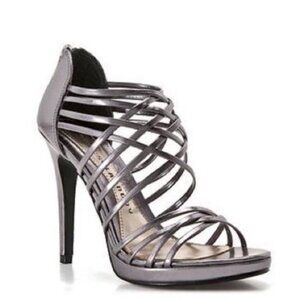 Chinese Laundry Womens Stilettos With Metallic Zipper (Size 6M)